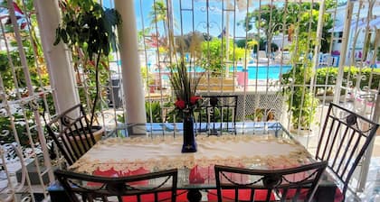 Pink Hibiscus Villa