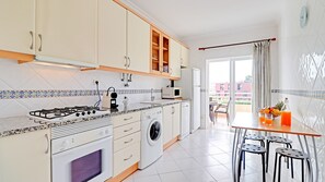 Fridge, microwave, oven, dishwasher