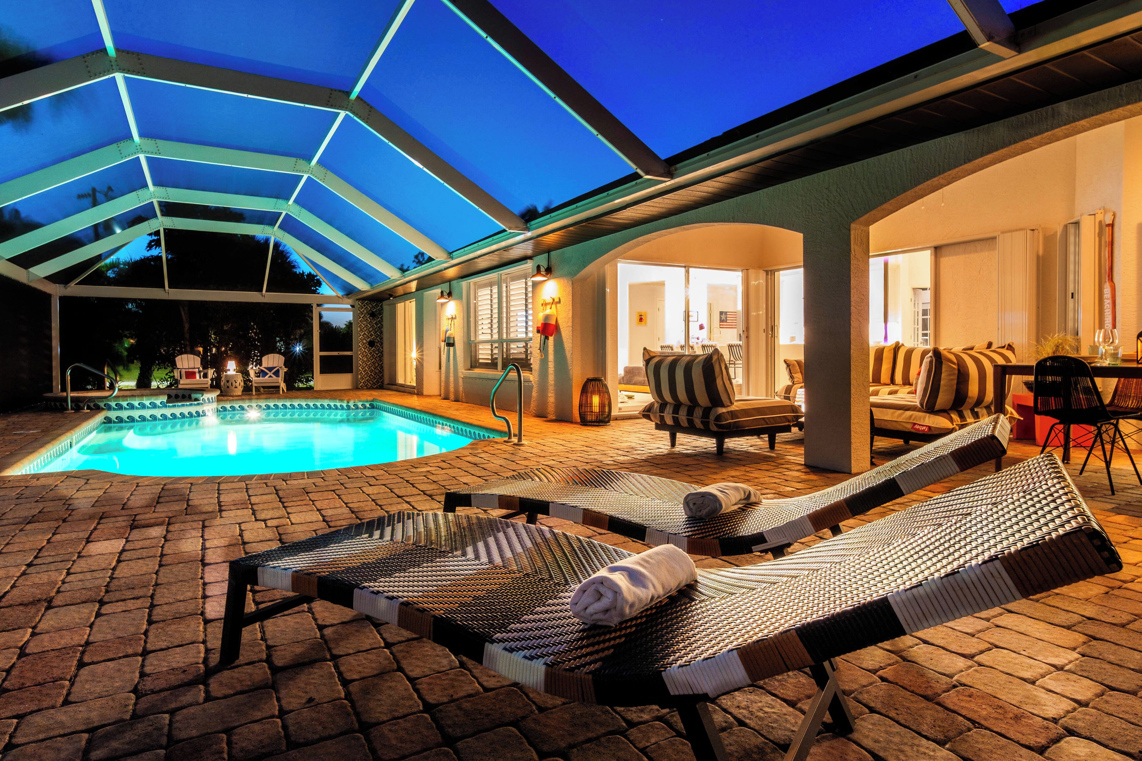 Outdoor pool, a heated pool