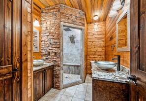 Douche, serviettes fournies