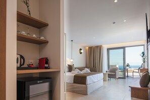 In-room safe, iron/ironing board, free WiFi, bed sheets - San Antonio Boutique Hotel (Hersonissos)