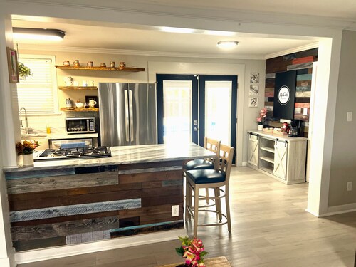 A Pensacola Poolside Paradise Minutes From Downtown!