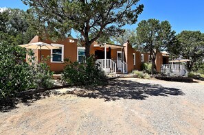 Exterior - Tranquil Casita with Epic Views (Santa Fe)