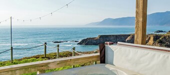 Magnificent  by OceanviewHotTubs Shelter Cove, CA