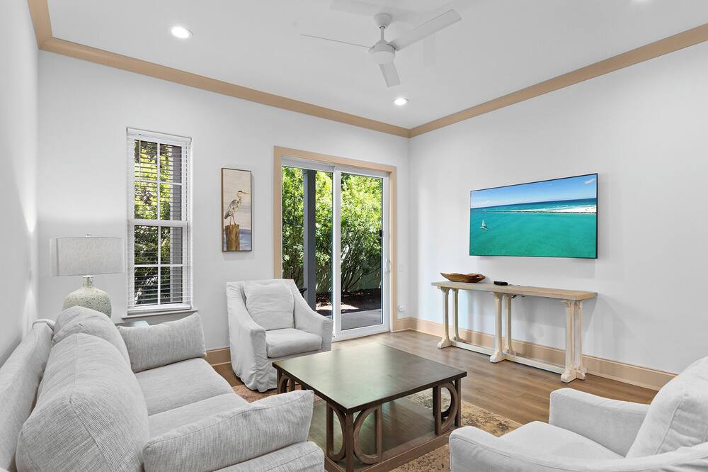 Azure 30A 1-102 - New Ground-Floor Condo on 30A, Pool + Hot Tub, Near the Beach!