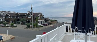 Beautiful views of sunsets over the bay and walking distance to the beach.