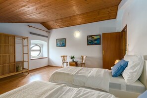 4 sovrum, strykjärn/strykbräda, wi-fi och sängkläder