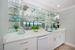 Condo, 3 Bedrooms | Interior - Phoenix On The Bay 1530 3 Bedroom Condo (Orange Beach)