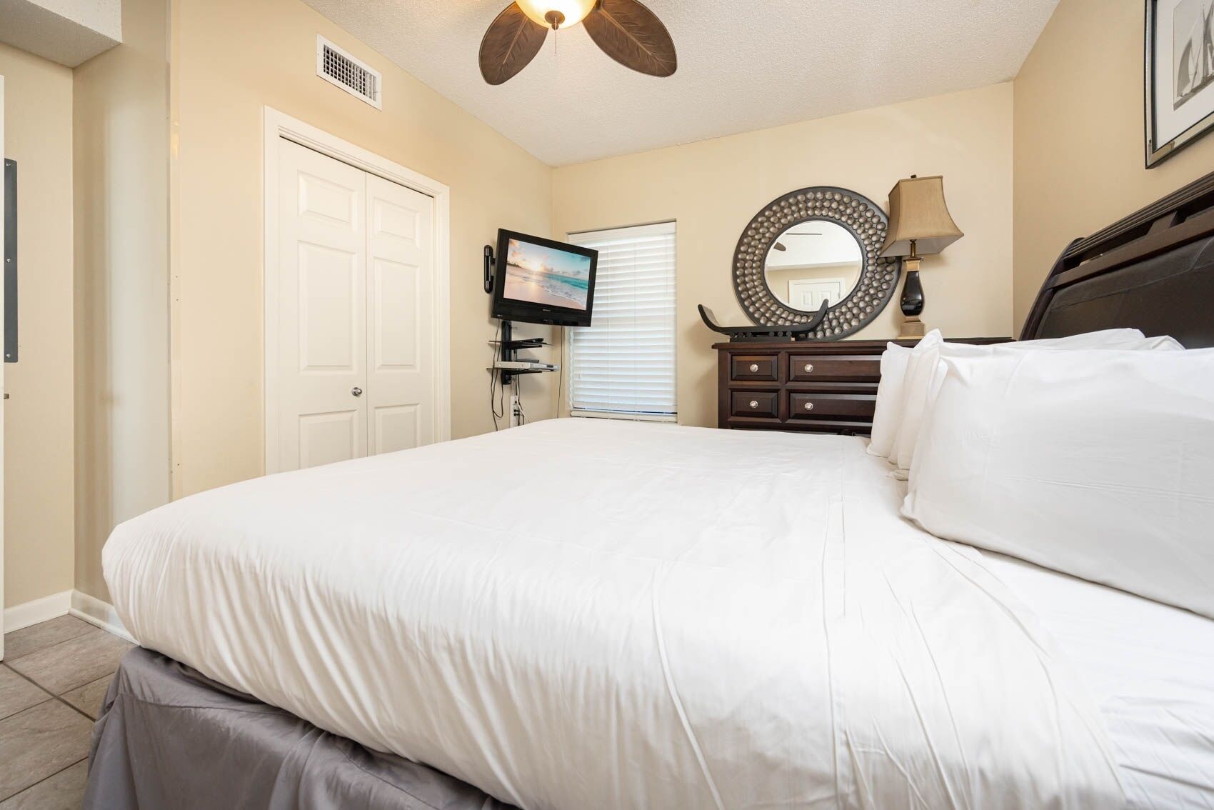 Phoenix X 805 1 Bedroom Condo Reviews, Deals & Photos 2026 - Expedia