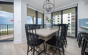 Dining - Phoenix Vi 6601 3 Bedroom Condo (Orange Beach)