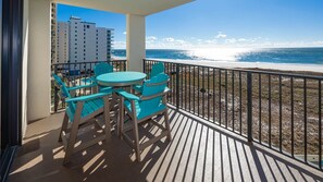 Apartamento, 2 habitaciones | Restaurante al aire libre