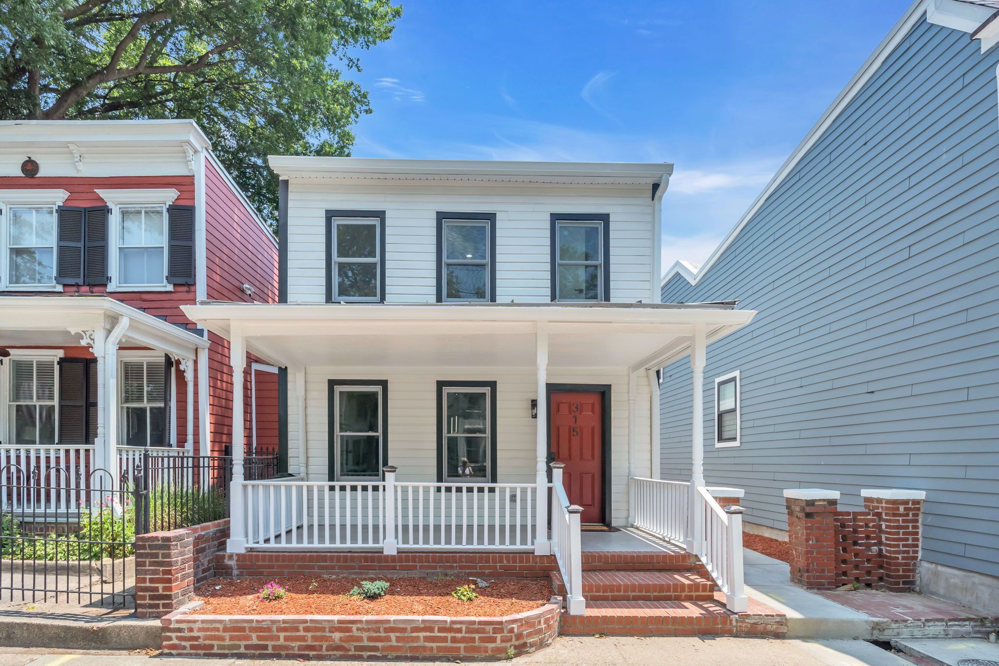 New house in Old Town Alexandria