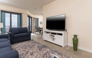 Living area - Phoenix Vi 61207 1 Bedroom Condo (Orange Beach)