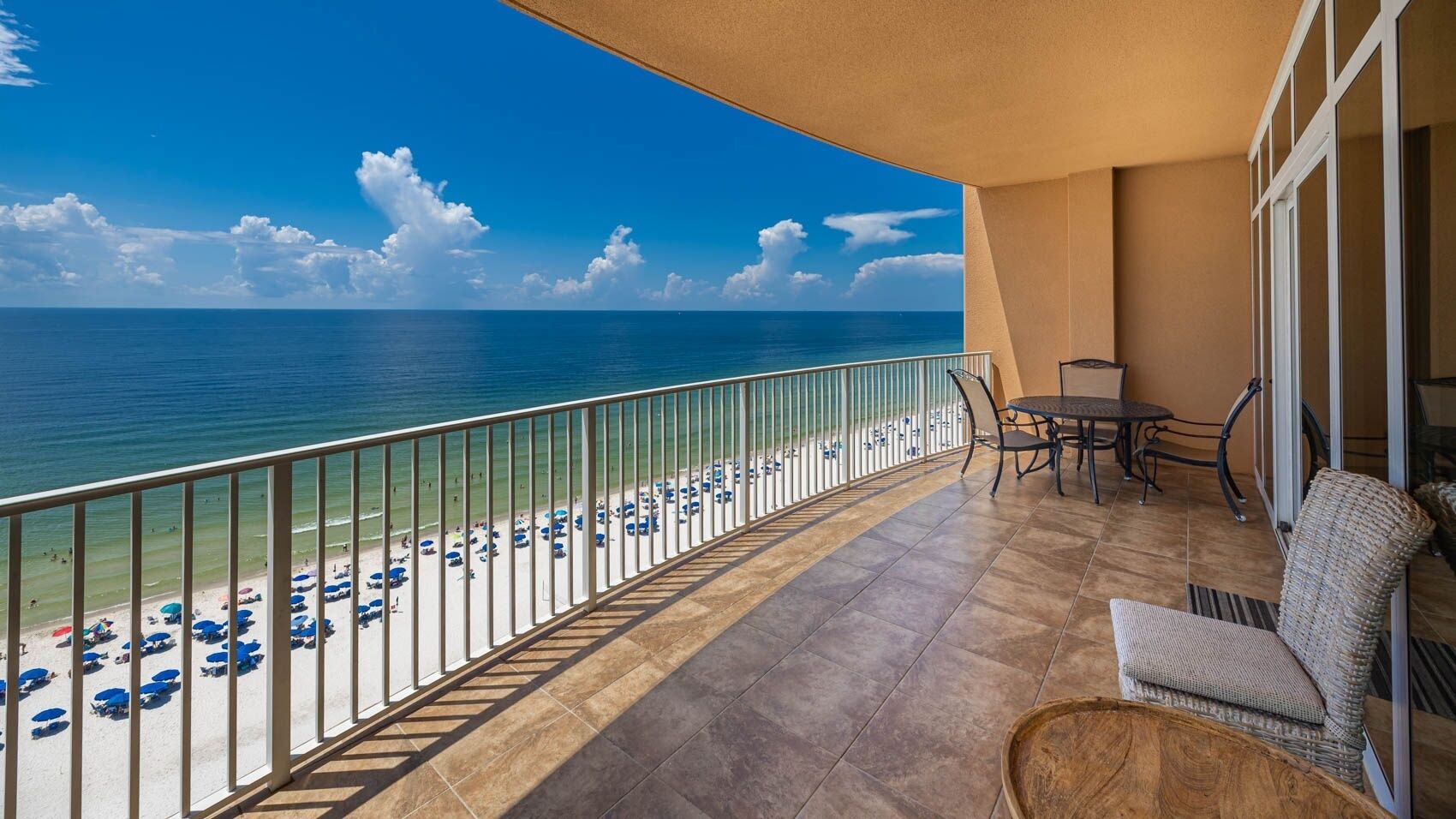 Condo, 3 Bedrooms | Property grounds