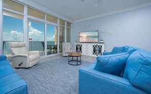 Living area - Phoenix Gulf Shores 1102 3 Bedroom Condo (Gulf Shores)