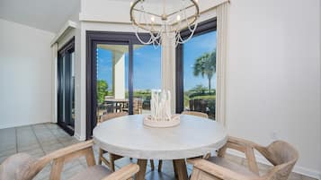 Lejlighed - 1 soveværelse | Spiseområde