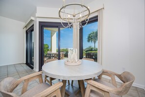 公寓客房, 1 間臥室 | 用餐區