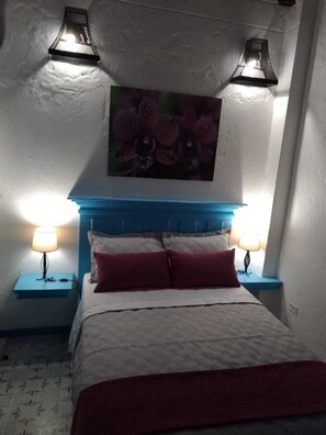 1 bedroom, iron/ironing board