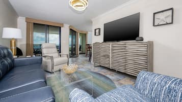 Condo, 1 Bedroom | Living area | DVD player