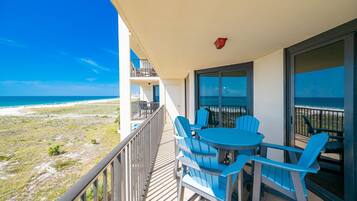 Condo, 3 Bedrooms | Outdoor dining