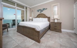 Condo, 3 Bedrooms