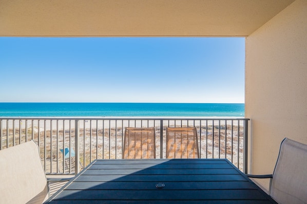 Condo, 3 Bedrooms | Outdoor dining