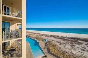 Condo, 3 Bedrooms | Property grounds