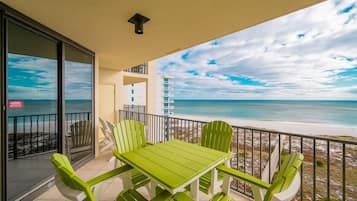 Appartement, 2 slaapkamers | Buiten dineren