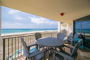 Outdoor dining - Phoenix Vii 7612 3 Bedroom Condo (Orange Beach)