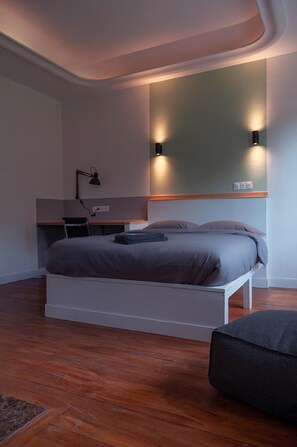 16 bedrooms, desk, iron/ironing board, WiFi - Villa de L'orangeraie (Grez-sur-Loing)