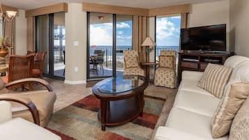 Apartment, 3 Schlafzimmer | Wohnbereich