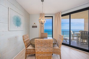 Condo, 1 Bedroom | Dining