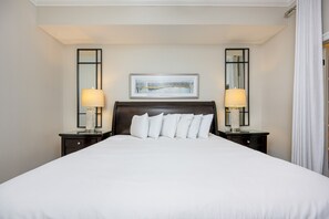 Condo, 3 Bedrooms