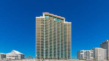 Condo, 3 Bedrooms | Exterior