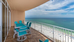 Condo, 3 Bedrooms | Outdoor dining