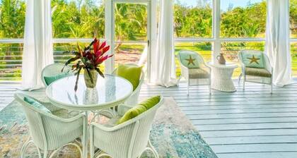 Henderson 3 Bedroom Home by RedAwning