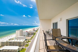 Condo, 2 quartos | Opções para refeição ao ar livre