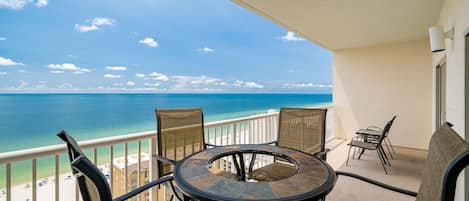 Condo, 2 Bedrooms | Outdoor dining