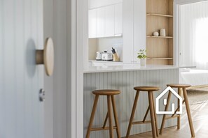 Interior - The Village Belle - Stay In The Heart of Sorrento (Sorrento)