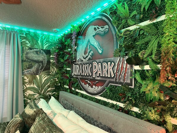 10 Schlafzimmer, Bügeleisen/Bügelbrett, Reisekinderbett, WLAN