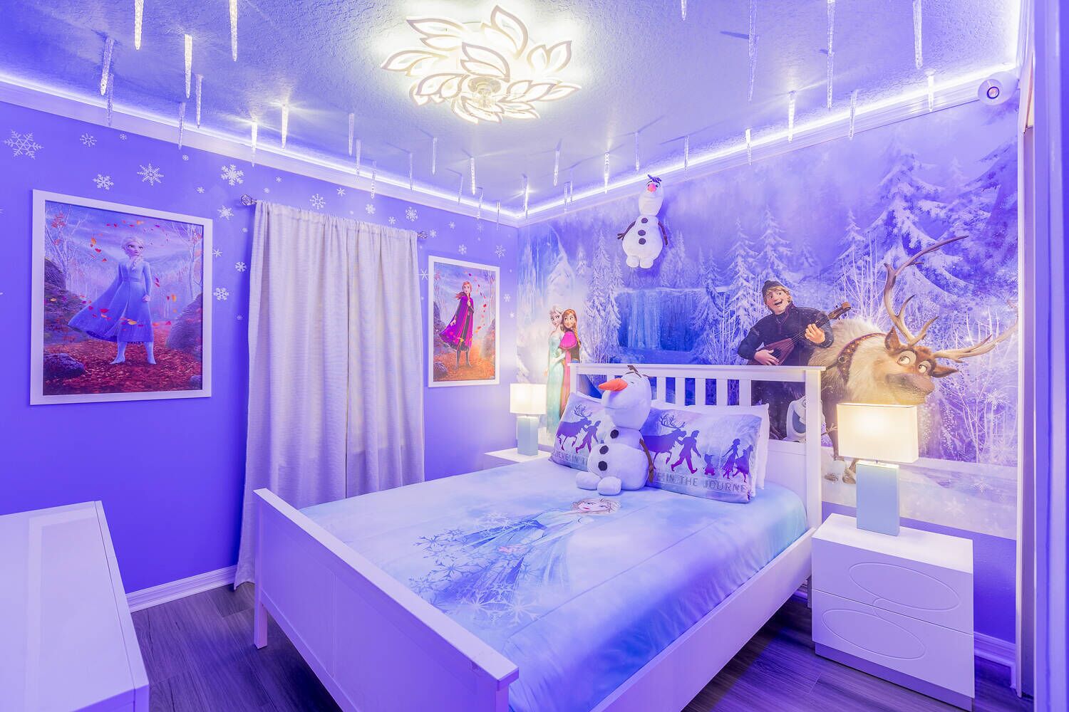 5 soverom, strykejern/-brett, wi-fi og sengetøy