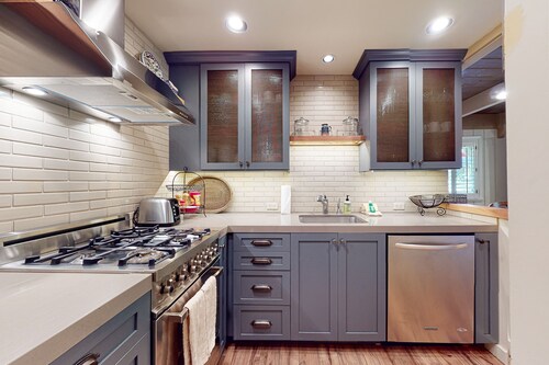 Villager Retreat | Condo in Sun Valley with a wood-burning fireplace