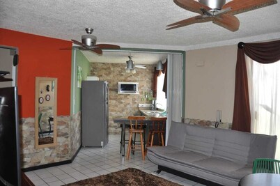 Cupressus House- Cozy apartment with excellent location in Tibas!