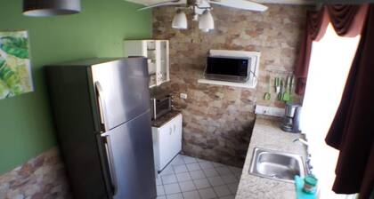 Cupressus House- Cozy apartment with excellent location in Tibas!