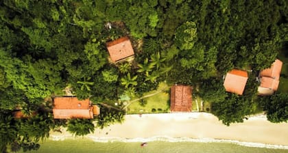 Accès Direct à la Plage - Suite Île