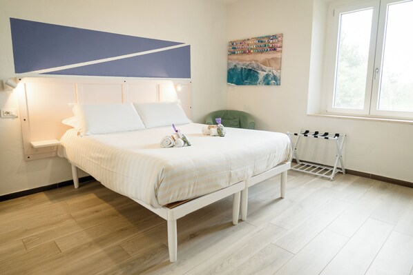 Bureau, système d’insonorisation, accès au Wi-Fi (inclus)