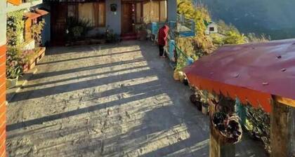 One-Bedroom House balcony & Views!