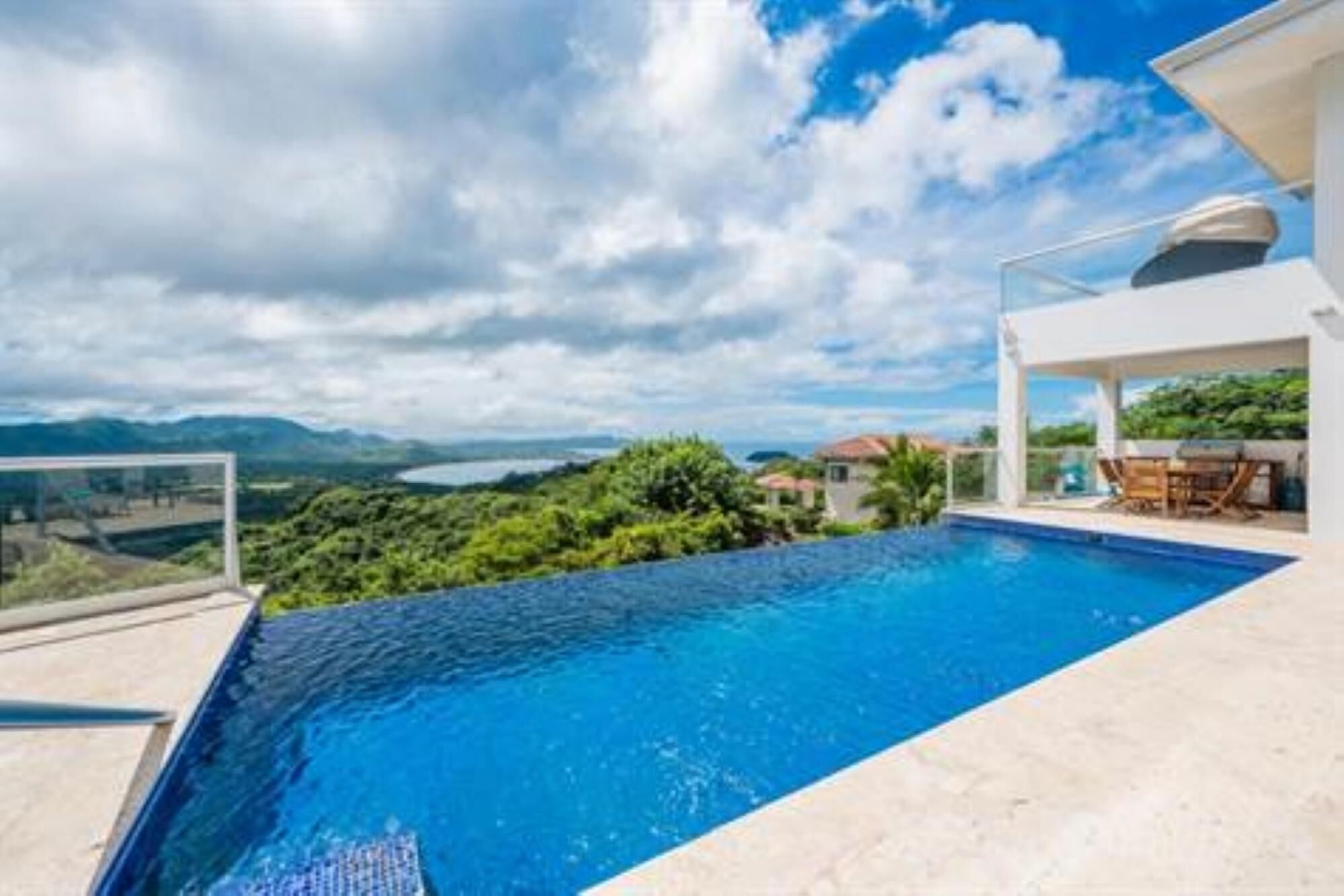 別墅 | 4 間睡房