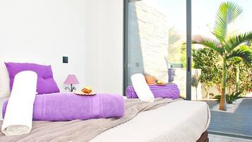 3 chambres, fer et planche à repasser, Wi-Fi gratuit, draps fournis