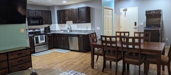 Cozy Condo @ Downtown Lincoln, NE